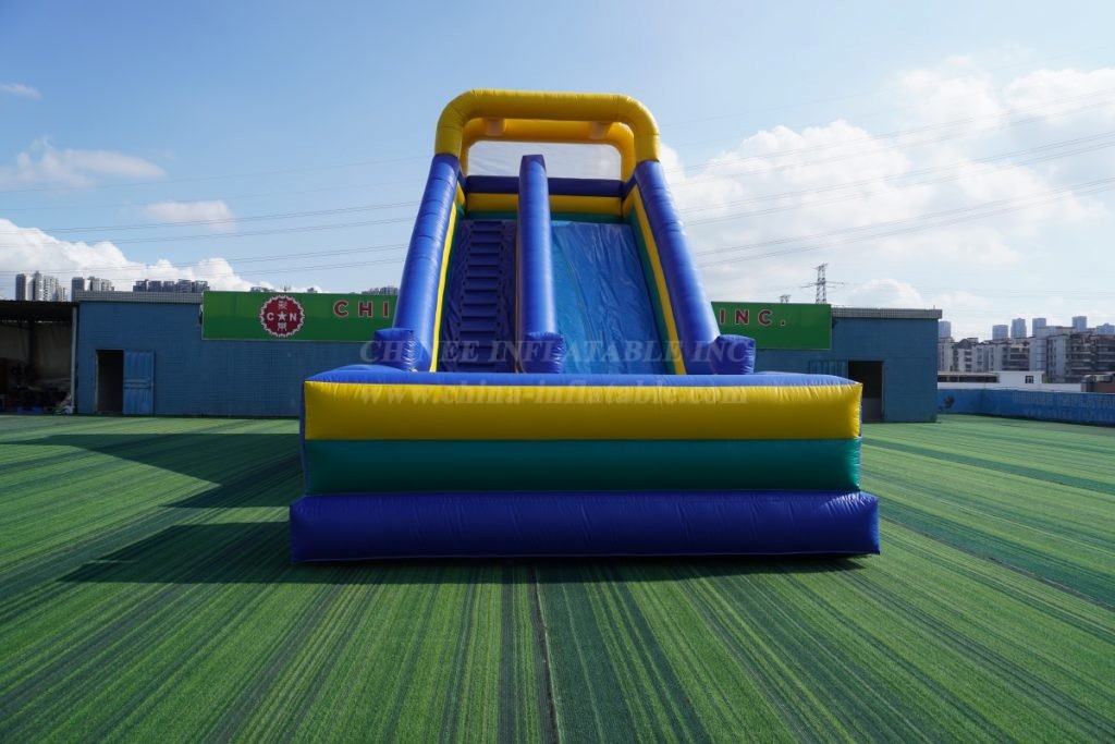 T8-431 Inflatable Slides Classic Giant Slide