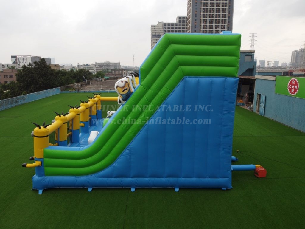 T6-867 Minion Inflatable Playground