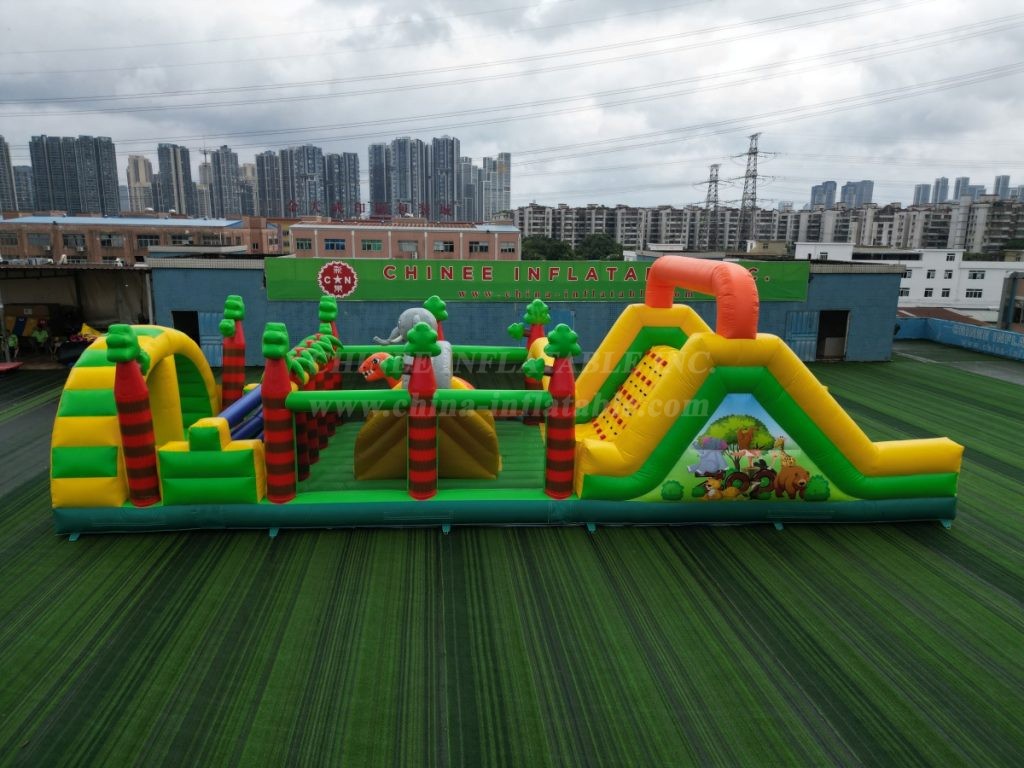 T7-1802 Animal Inflatable Obstacle Course