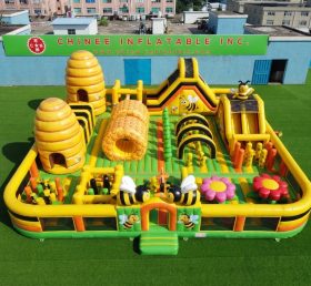 GF3-516 Bee Theme Inflatable Park